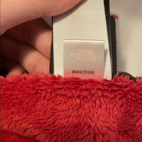 Northface Osito Hot Pink Jacket - Picture 9 of 11